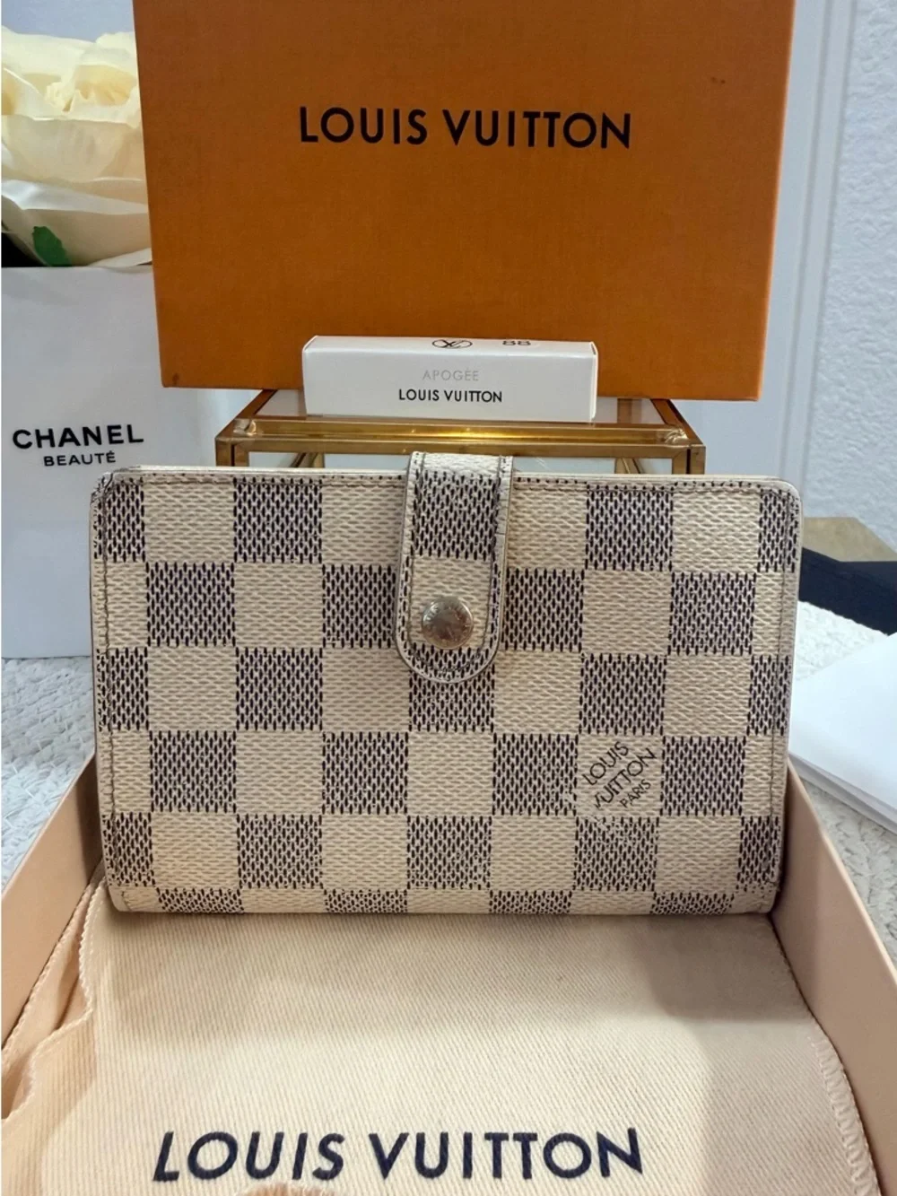 LV Damier Azur Port Feuille Vienoise French Purse Wallet, Dusty, Box,  Apogée - Picture 3 of 17